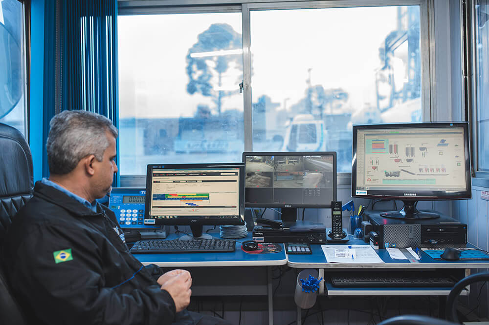 FAB_8566 man siting at desk at a batch office