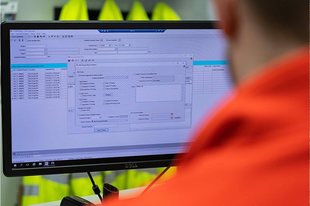 cmdqc1 over shoulder image of man using COMMANDqc